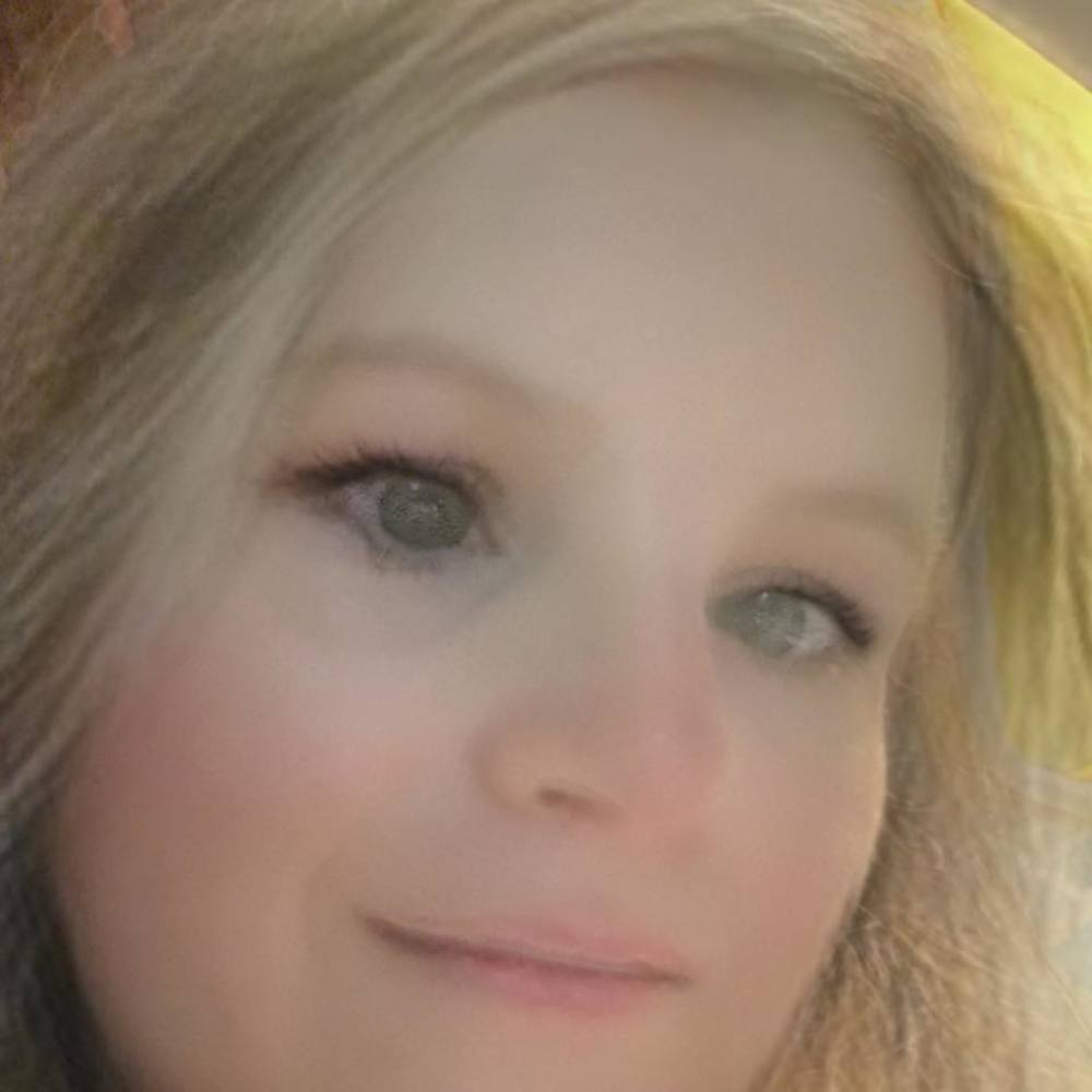 Meet your Posher, Stefanie